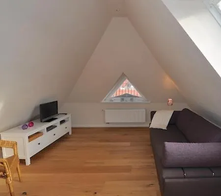 Doppelhaushaelfte Seestern